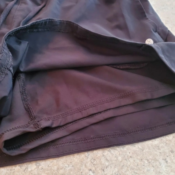 Layer8 Womens Running Shorts Medium Black Quick Dry Athletic Wear Loose shorts - Picture 4 of 6